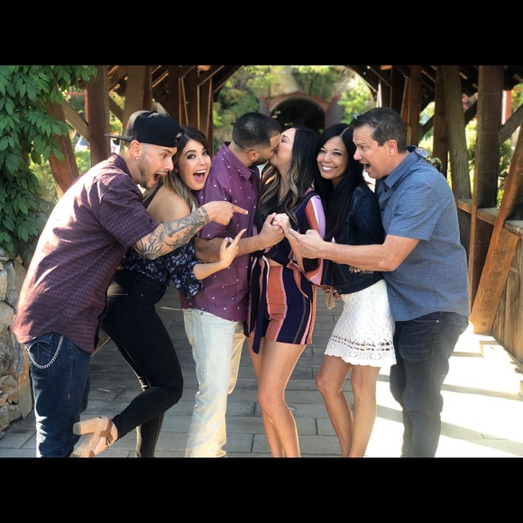 Meet your Posher, Roxanne. - Picture 6 of 7